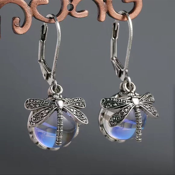 Aposhstyle Jewelry - Silver Dragonfly Moonstone Round Dangle Drop Vintage Bohemian Earrings NWT